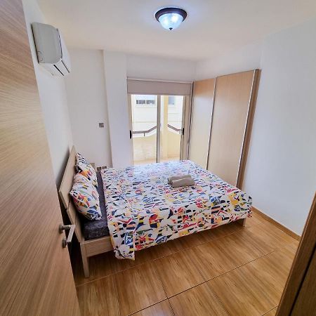 Sunbay City Rooms Larnaca Ngoại thất bức ảnh